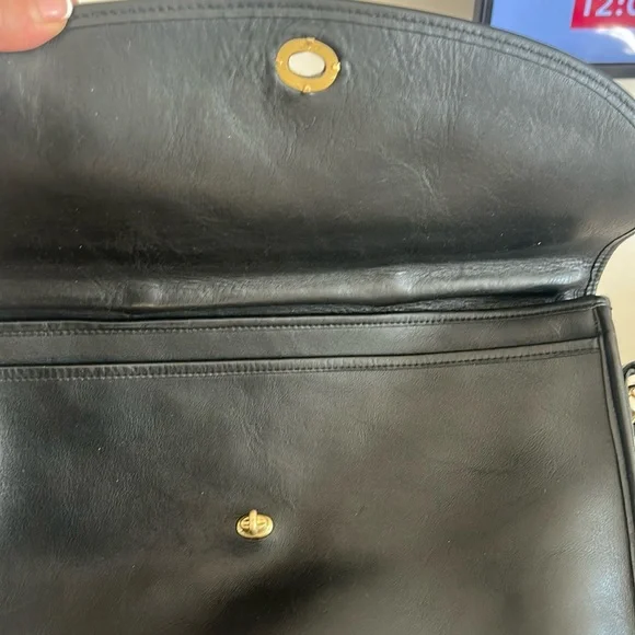 Coach Vintage Authenticated Lexington Black Leather/Shoulder/Briefcase Bag - Picture 8 of 17